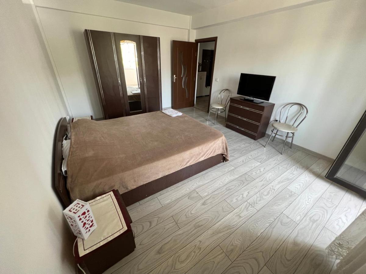 Ella Doo Apartament - 15 Min De Palas Hlincea المظهر الخارجي الصورة